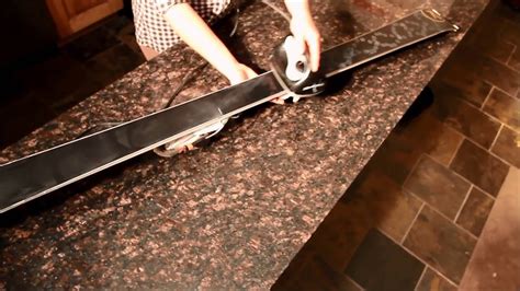 How to Wax your Skis in 9 Easy Steps - YouTube