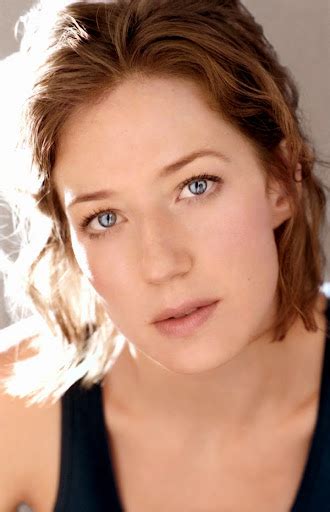 Carrie Coon Hot Sexy Bikini Images, Photos, Pics, Stills - Cinemagigs
