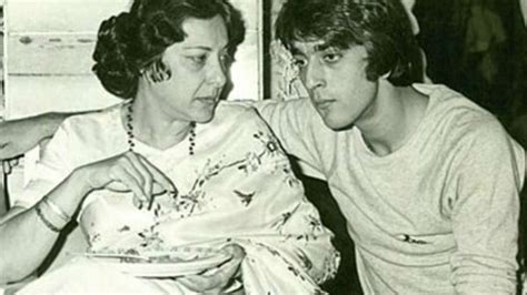 Sunil Dutt Wife Nargis : While we have lost few gems, their hard work ...