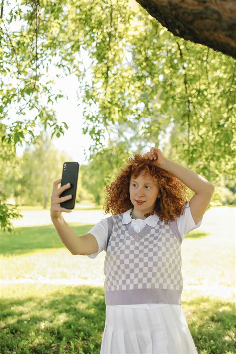Redhead Women Selfies Photos, Download The BEST Free Redhead Women