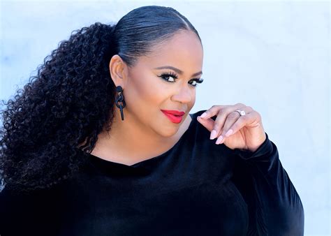 10 THINGS - Courtney Nichole | REGARD MAGAZINE