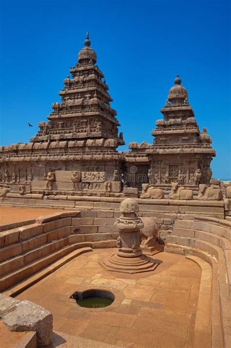 famous tamil nadu landmark unesco world heritage shore temple world