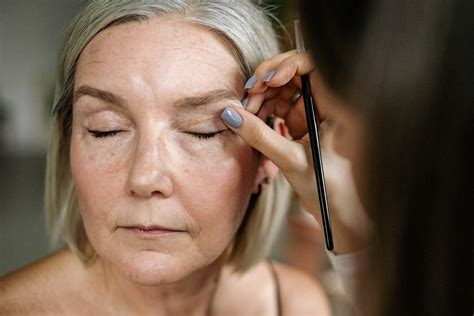 Labbra, come cambiano dopo i 60 anni - il Giornale