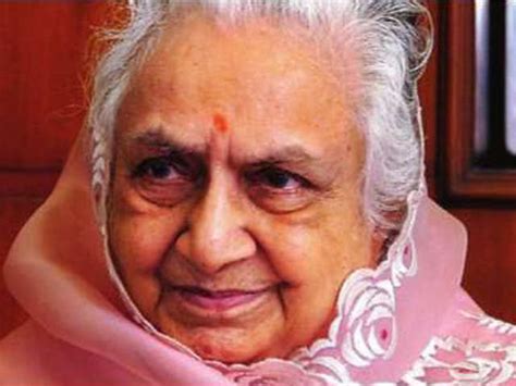 Sarala Birla: A businessman's wife, who won hearts with her humanity - Sarala | The Economic Times