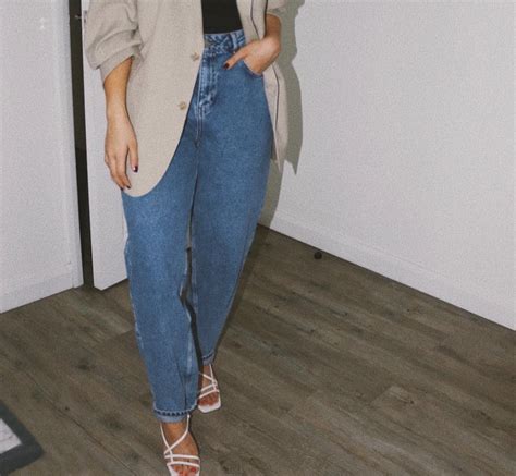 Los jeans balloon fit: la próxima tendencia en pantalones