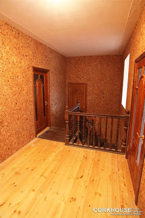 Фото настенной клеевой пробки CORKHOUSE в интерьере
