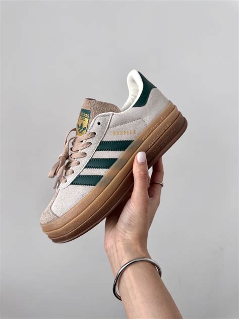 ADIDAS GAZELLE. BOLD PLATFORM CREAM / GREEN premium. 39 m top (ID ...