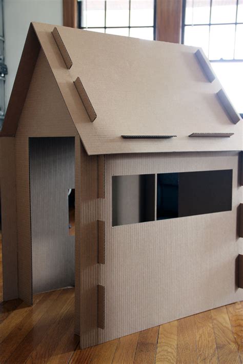 20 Fun Cardboard Box House Ideas