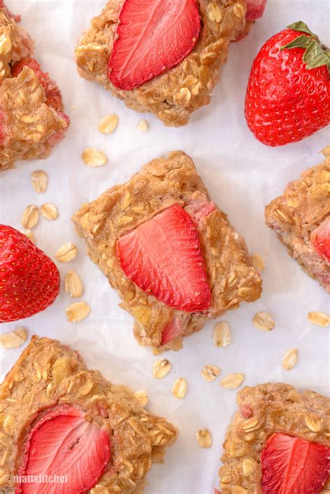 Healthy Strawberry Oatmeal Breakfast Bars at Verna Vanwinkle blog