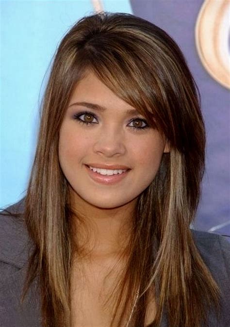 30 Most Hottest Layered Hairstyles with Bangs for Women - Haircuts ...