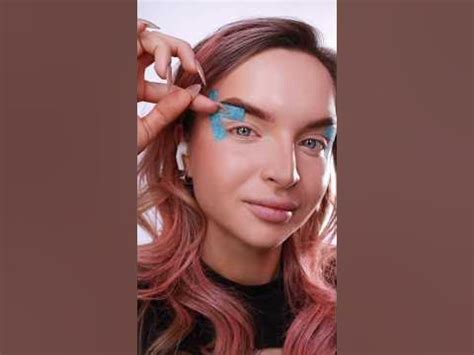 МАКИЯЖ СО СКОТЧЕМ😳😱#макияж #makeup #бьютилайфхак #макияж2023 #стрелки # ...