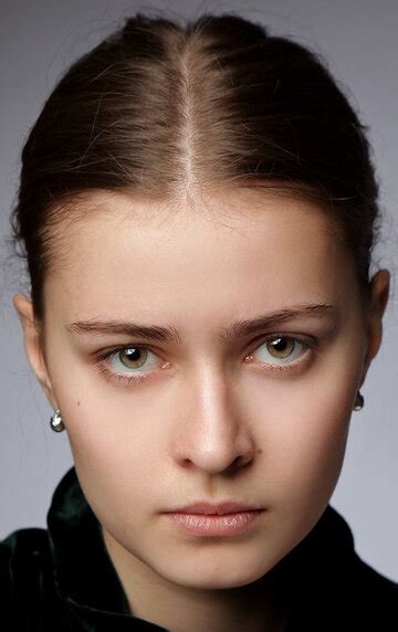 Полина Суворова - список лучших фильмов и сериалов. Фильмография Полина ...