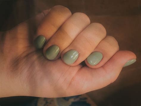 Оливковый маникюр | Nails, Convenience store products, Convenience store