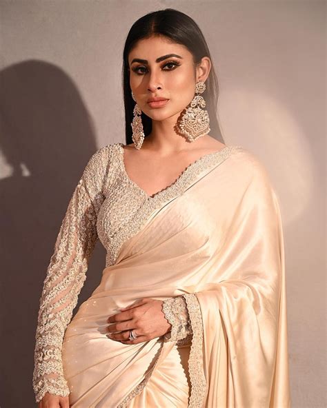 mouni roys gorgeous moments  sarees check   top   news