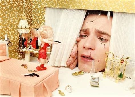 Amazingly Surreal Celebrity Portraits By David LaChapelle | David ...