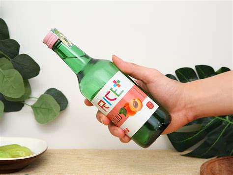 Rượu soju Rice+ vị đào 12.5% 360ml tại Bách hoá XANH