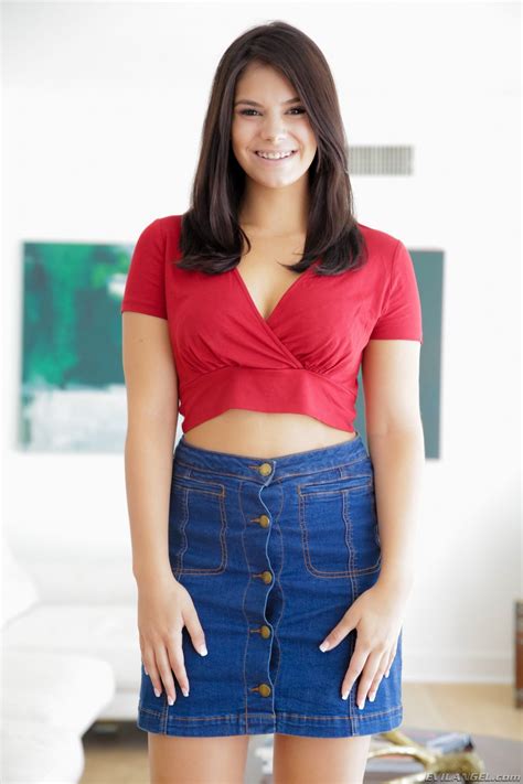 Violet Starr (61 фото)