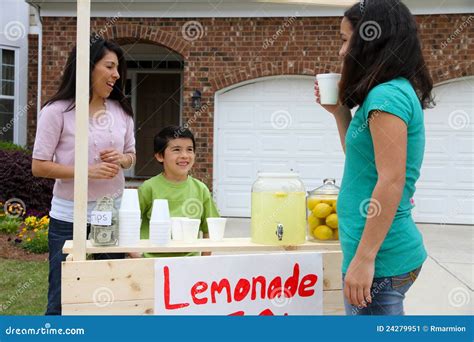 Lemonade Stand stock image. Image of lemonade, juice - 24279951