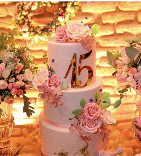 Bolo De 15 Anos Menina - Bolo de 15 anos 105 ideias para comemorar com estilo – Artofit