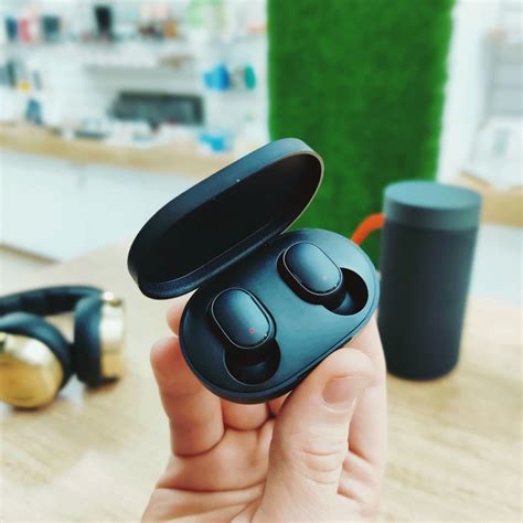 Что делать если работает только один наушник Xiaomi AirDots?