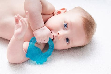 Прорезывание зубов у детей, что нужно знать родителям? ← Аптечка малыша ...