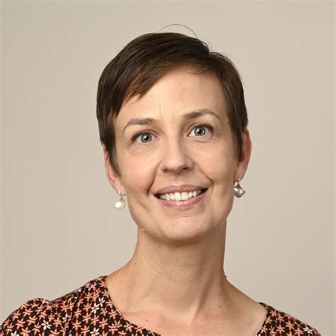 Elizabeth Cooper | Wentworth