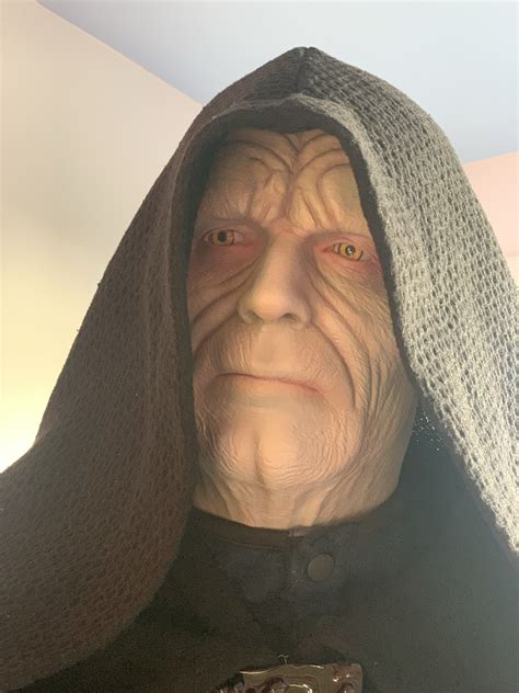 1:1 Emperor Palpatine bust. | RPF Costume and Prop Maker Community