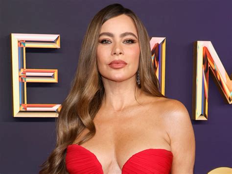 Sofía Vergara Loves Her Single-Gal Era After Justin Saliman Split