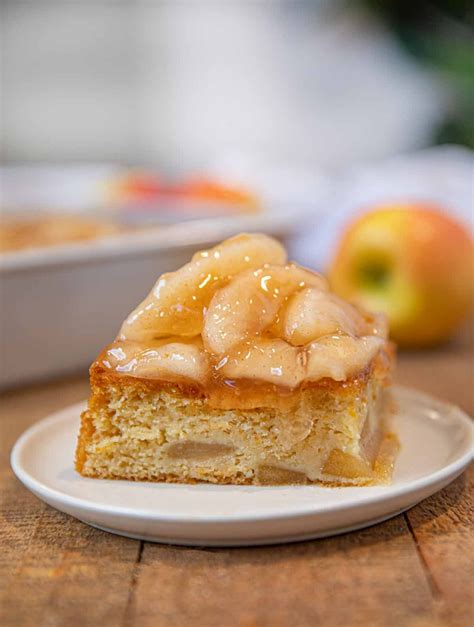 15 Easy Apple Cake Recipes - Best Apple Cakes