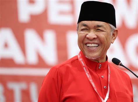 KTemoc Konsiders ........: Zahid stronger than ever after Umno polls