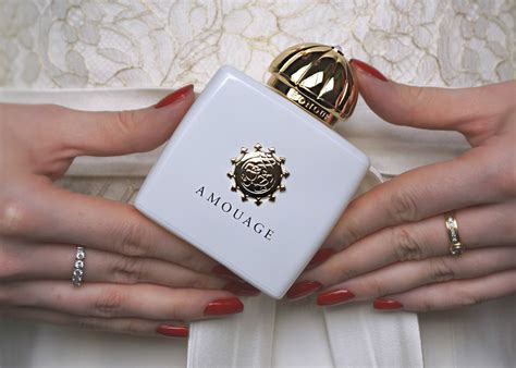 Beauty Unearthly: Amouage Honour Woman review / отзыв