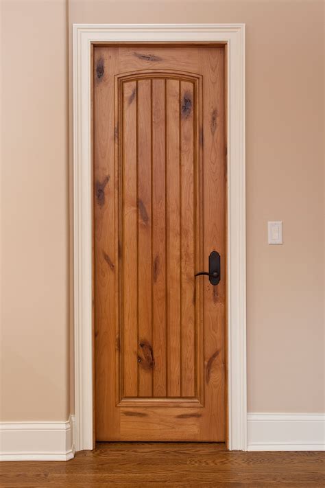 DBI-501_Knotty-Alder-MediumDistress | Classic Wood Entry Doors from ...