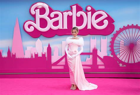 Margot Robbie's 'Barbie'-inspired Golden Globes and press tour outfits