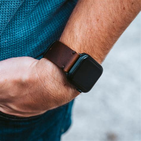 Leather Watch Bands: A Timeless Accessory for Every Wrist - Popov Leather®