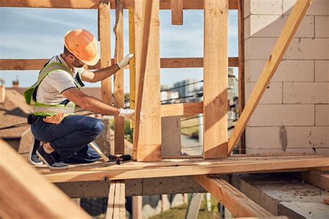 Madeira Na Construção Civil - Explore as aplicações da madeira em construção civil - Madeireira Comatec