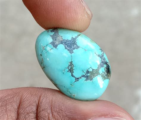 Turquoise Stone: Benefits, Meanings, Properties & Uses