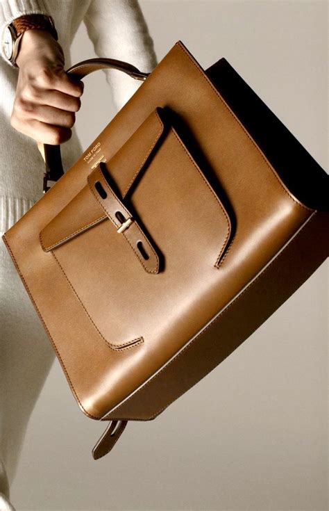 Tom Ford | Leather bags handmade, Leather handbags women, Leather bag women