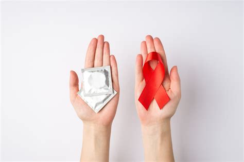 hiv  aids sao  mesma coisa veja os sintomas  como ocorre  transmissao