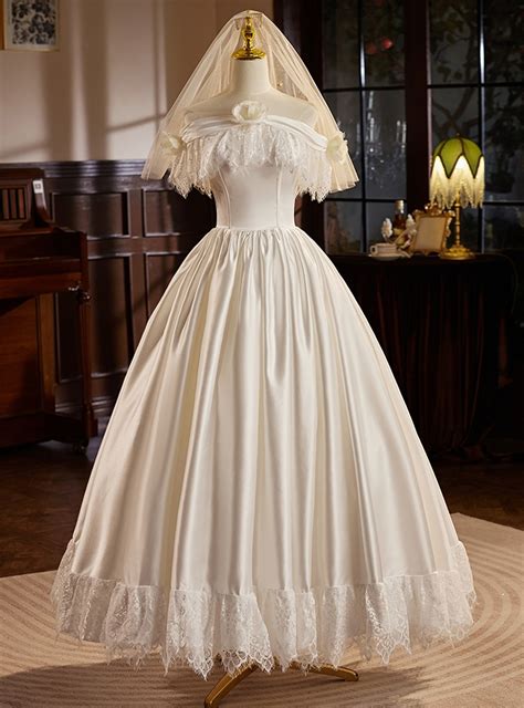 White Lace Tiers Off the Shoulder Wedding Dress