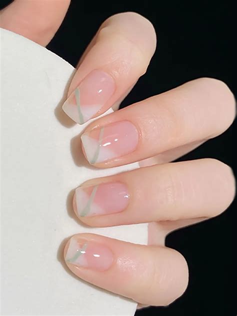 Upgrade Your Look: 24pcs Oval Milk White & Icy Coconut Color Short