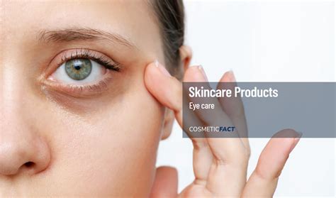 Reduce Under-Eye Puffiness Naturally with These Remedies