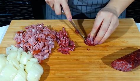 Как приготовить мясную солянку