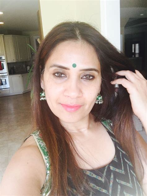 Meenkari earrings India Beauty, Milf, Indian Fashion, Earrings