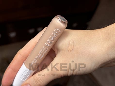 Clinique Even Better All-Over Concealer + Eraser - Універсальний ...