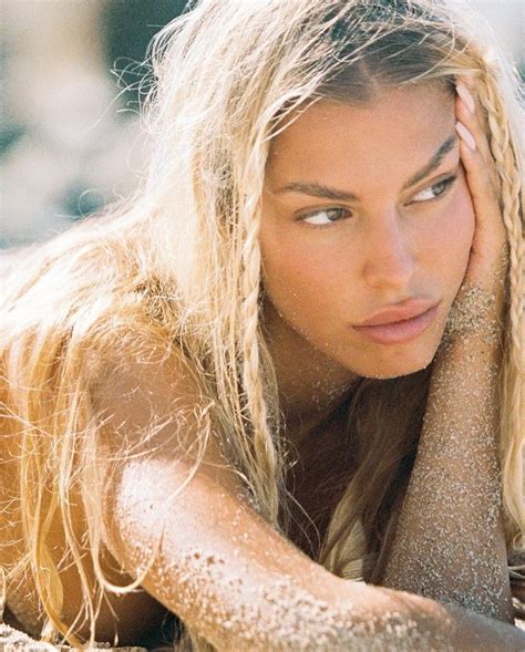 Pin by bibica☆ on jessica goicoechea | Beach photoshoot, Beach fashion ...