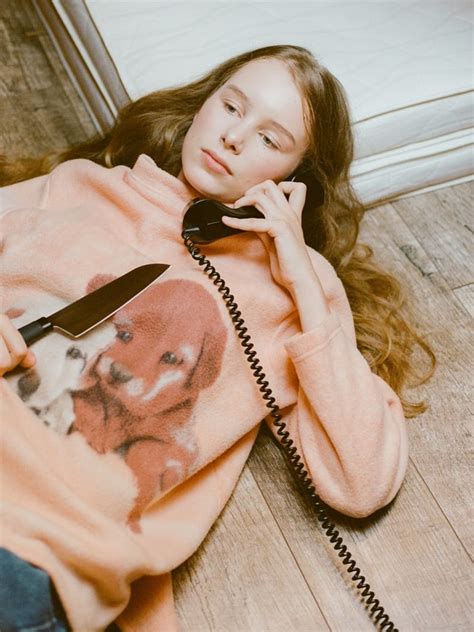 Sasha Komarova — BADLON Magazine