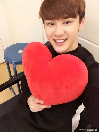 Кун | Wiki | Russian K-pop Amino