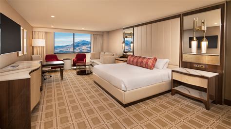Concierge Deluxe King Room