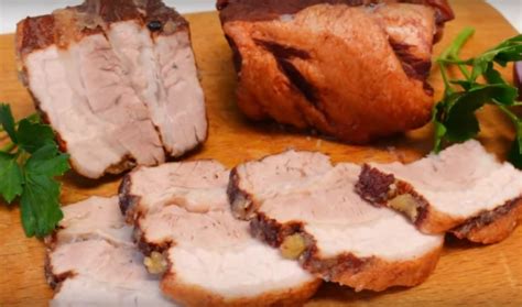 Вкуснейшая грудинка — лучше, чем магазинная