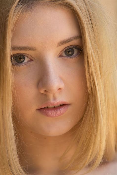 Lena Anderson (Blaire Ivory) | Beauty girls face, Beauty face, Pretty face